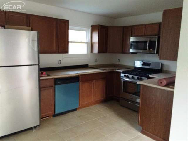 11346 Elms Road Clio, MI 48420 - Photo 2 of 13 20452341-1.JPG
