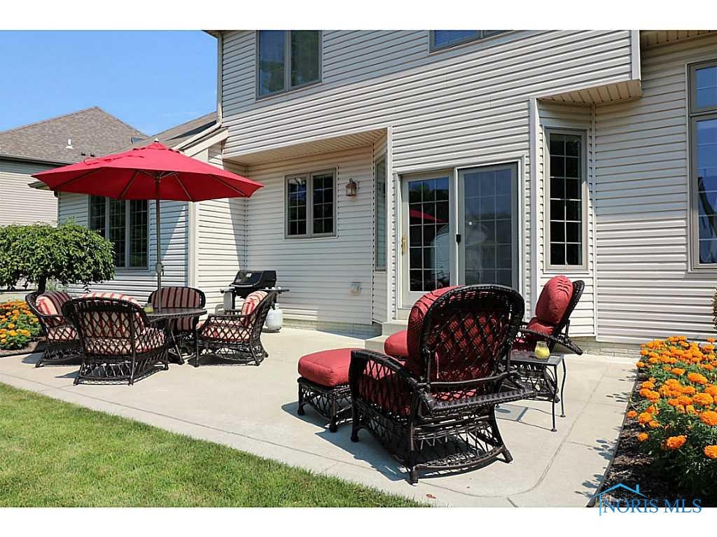 2549 Spruce Loop Road Sylvania, OH 43560 - Photo 17 of 19 Patio/Deck.