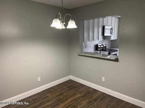 $149,500 | 8300 Plaza Gate Lane, Unit 1193, Jacksonville, FL 32217