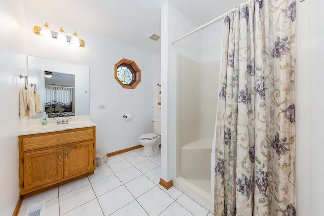 $415,000 | 701 Bishops Gate, New Lenox, IL 60451