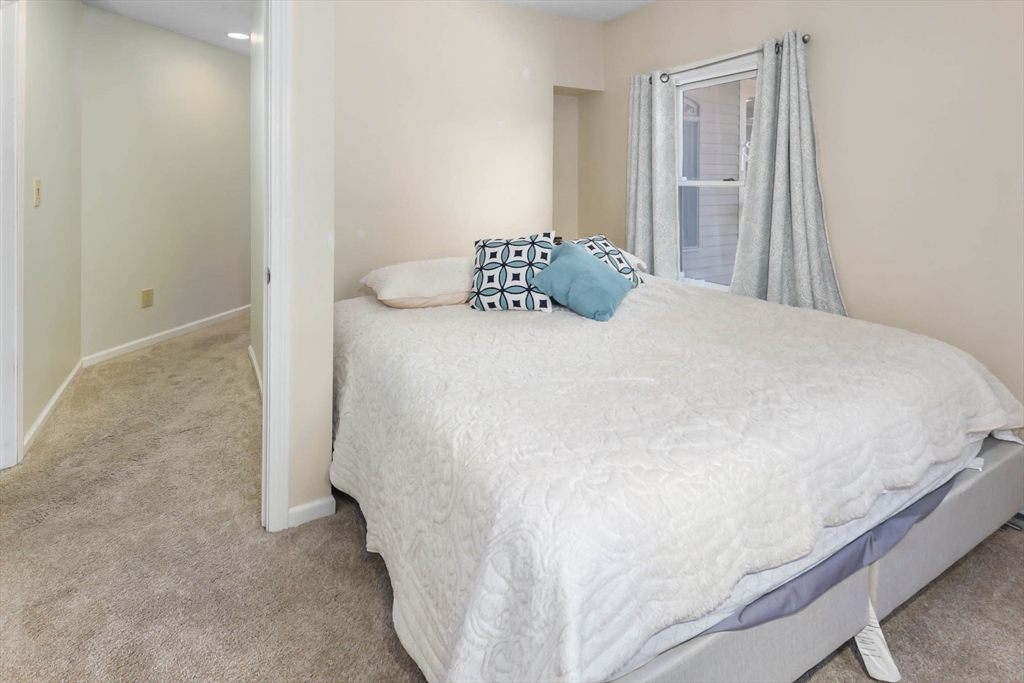 18 Hall Road Sturbridge, MA 01566 - Photo 23 of 36 Gallery Image 23