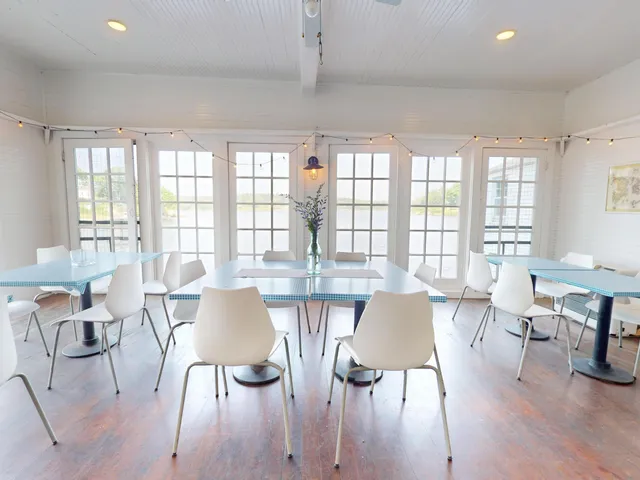 $419,000 | 26 West Main Street, Vinalhaven, ME 04863