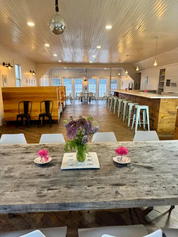 $419,000 | 26 West Main Street, Vinalhaven, ME 04863