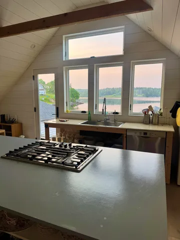 $419,000 | 26 West Main Street, Vinalhaven, ME 04863