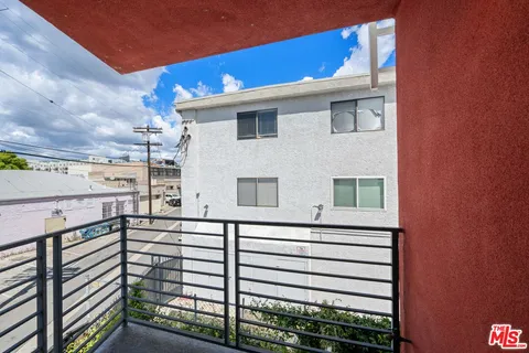 $989,000 | 11037 Morrison Street, North Hollywood, CA 91601