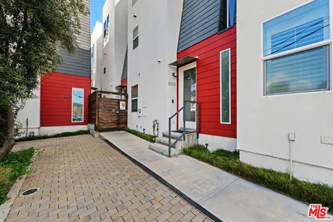 $989,000 | 11037 Morrison Street, North Hollywood, CA 91601