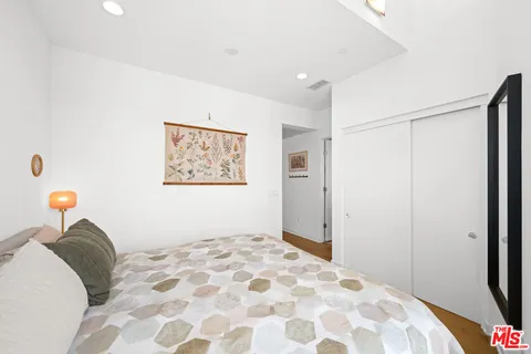 $989,000 | 11037 Morrison Street, North Hollywood, CA 91601