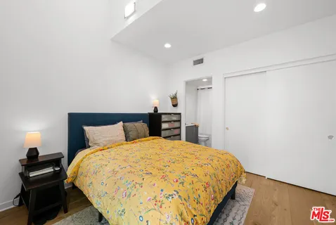 $989,000 | 11037 Morrison Street, North Hollywood, CA 91601