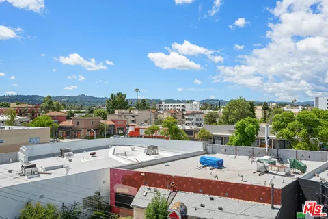 $989,000 | 11037 Morrison Street, North Hollywood, CA 91601