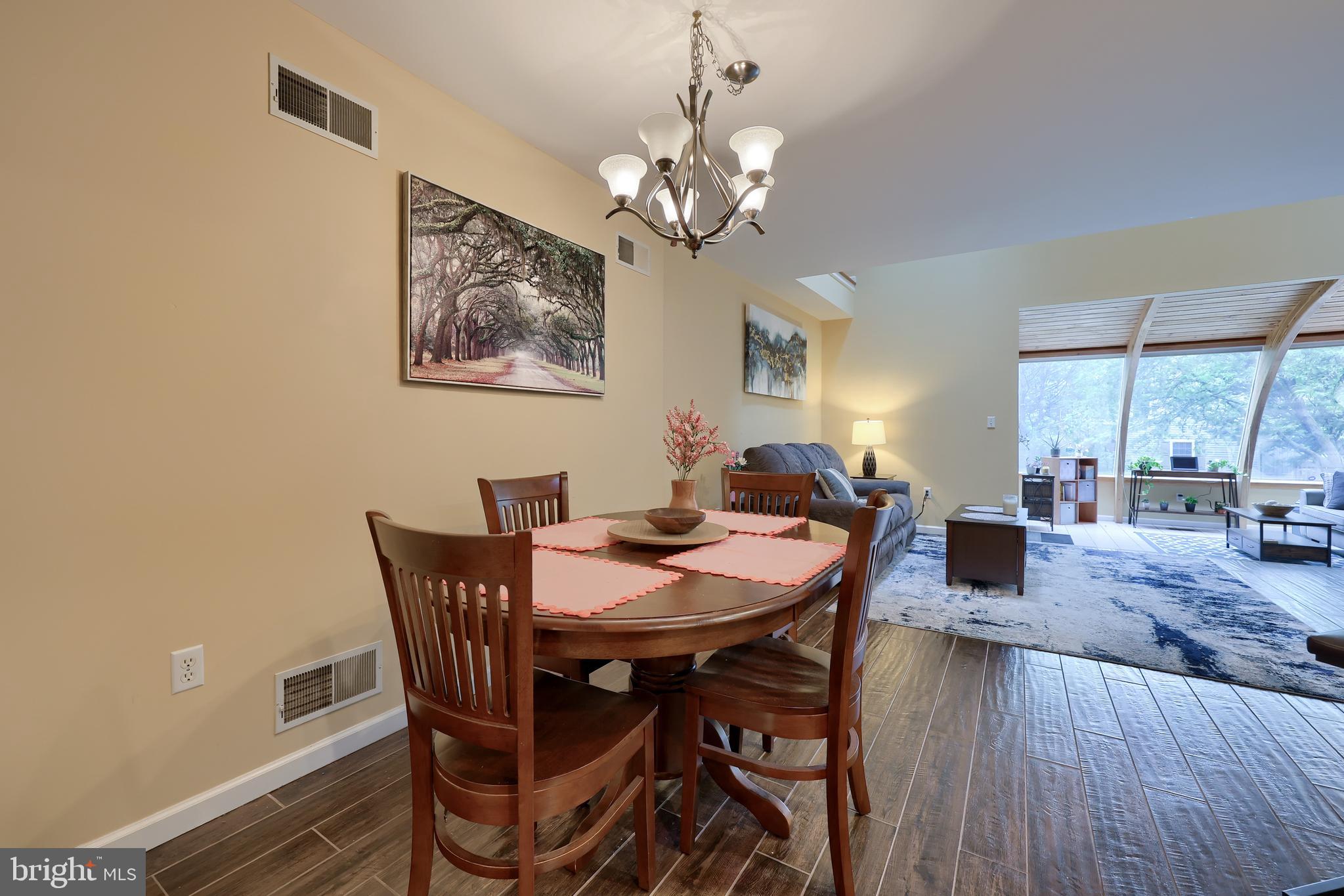 119 Pepperton Court Lititz, PA 17543 - Photo 7 of 28