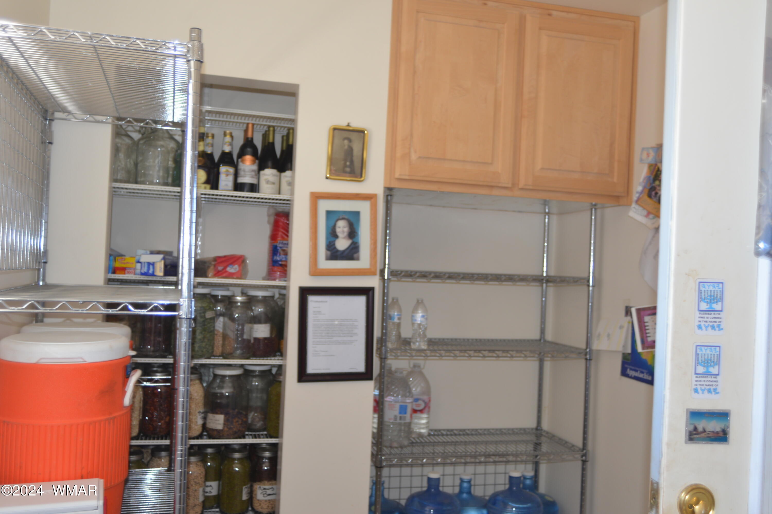 8285 Rockin R Ranch Trail Snowflake, AZ 85937 - Photo 5 of 12 Large pantry