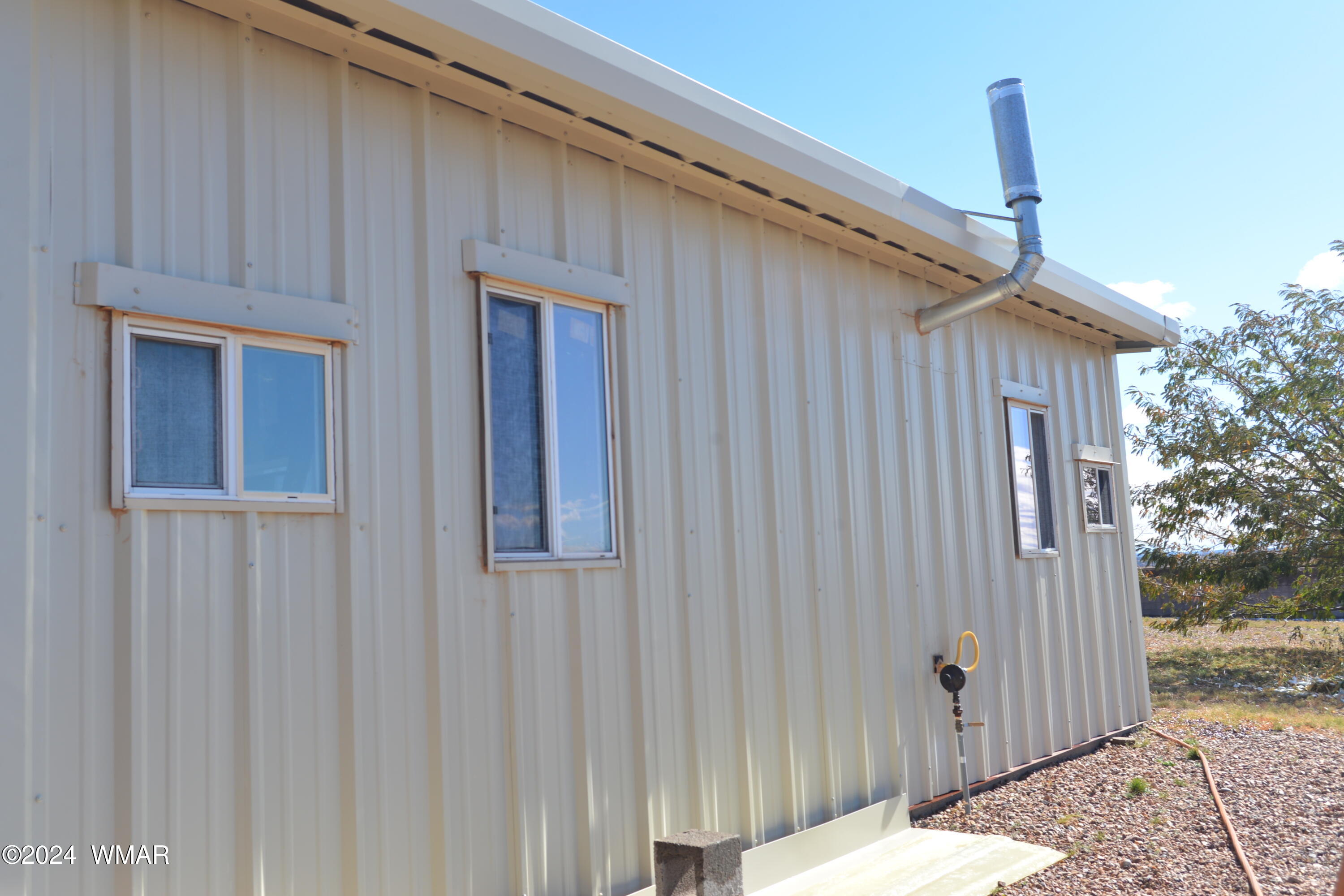 8285 Rockin R Ranch Trail Snowflake, AZ 85937 - Photo 8 of 12 side of main house
