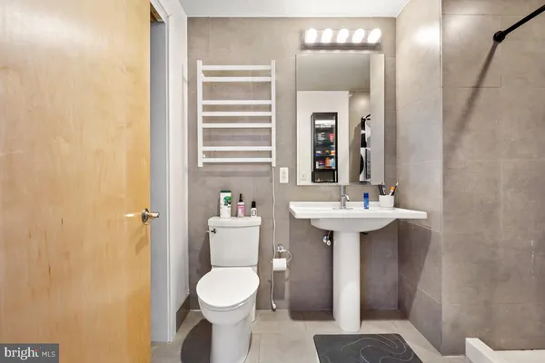 $2,200 | 1133 14th Street Northwest, Unit 1109, Washington, DC 20005