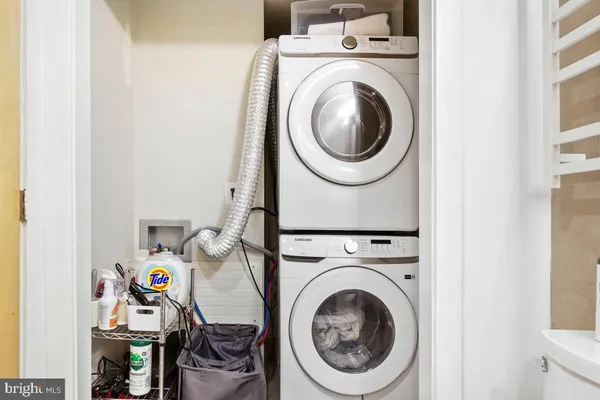 $2,200 | 1133 14th Street Northwest, Unit 1109, Washington, DC 20005