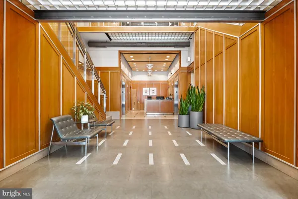 $2,200 | 1133 14th Street Northwest, Unit 1109, Washington, DC 20005