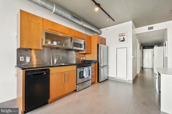 $2,200 | 1133 14th Street Northwest, Unit 1109, Washington, DC 20005