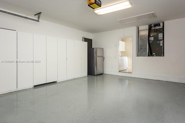 1737 Harbor View Circle Weston, FL 33327 - Photo 9 of 15 an empty room with window