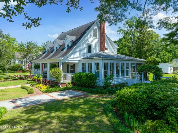 $776,000 | 2306 Chestnut Street, Wilmington, NC 28405