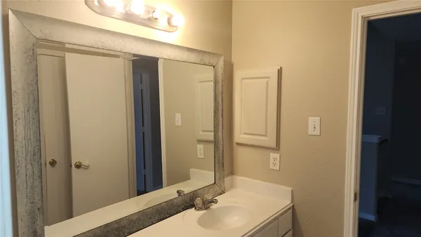 $2,095 | 15430 Elm Leaf Place, Cypress, TX 77429