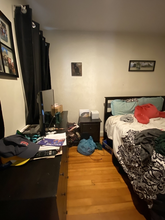 15 Cooper Street, Unit 4 Boston, MA 02113 - Photo 16 of 18