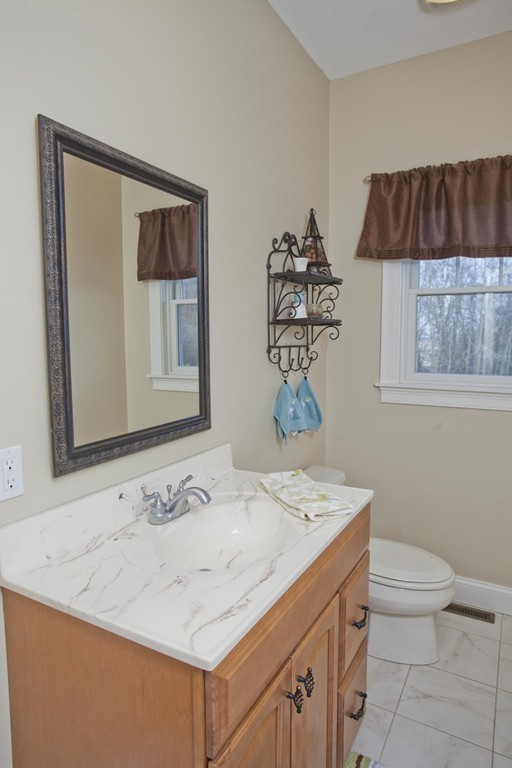 23 Ridge Road Hampden, MA 01036 - Photo 6 of 29