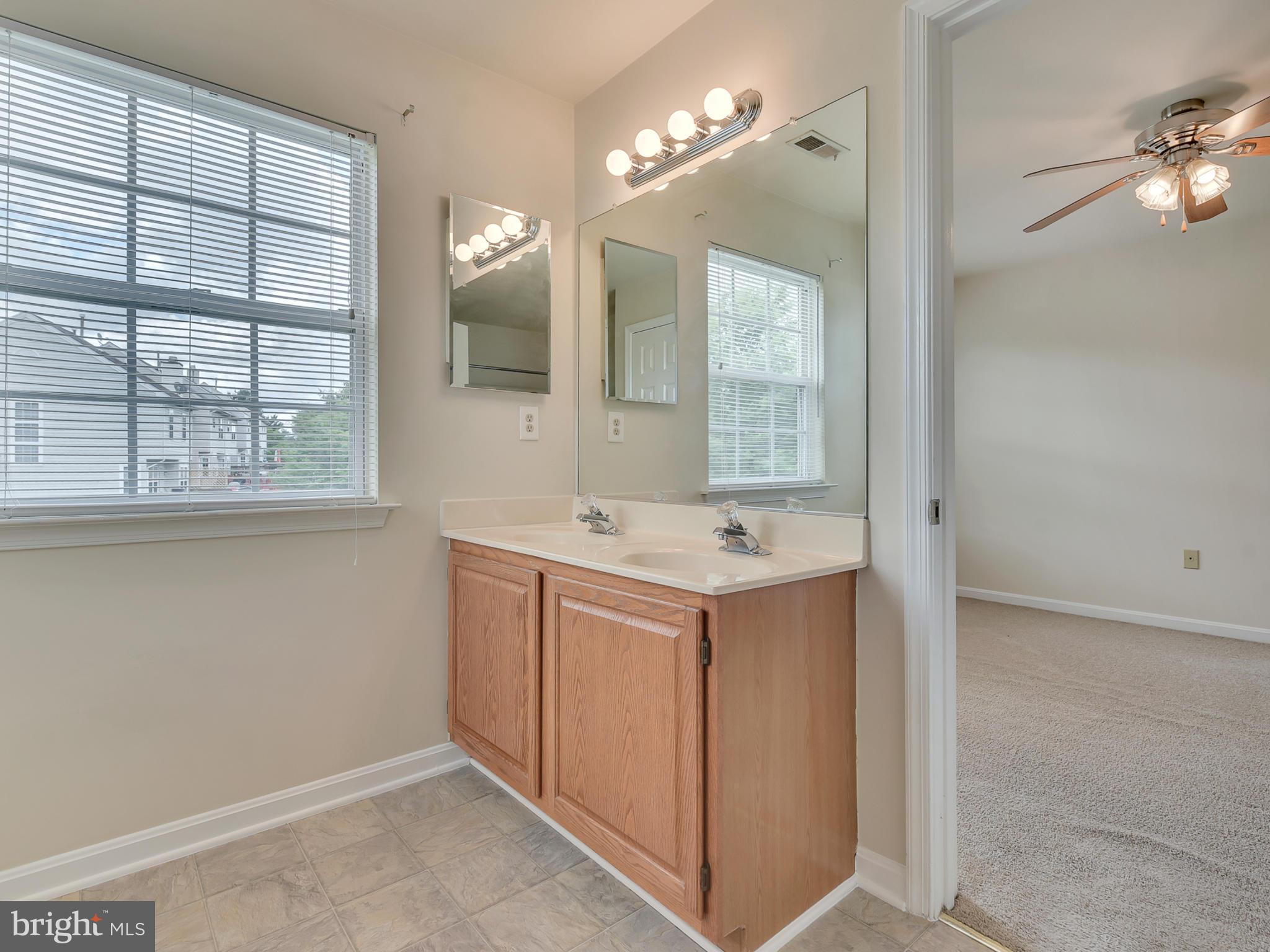 9275 Ridgefield Circle Frederick, MD 21701 - Photo 11 of 30 Master Bathroom