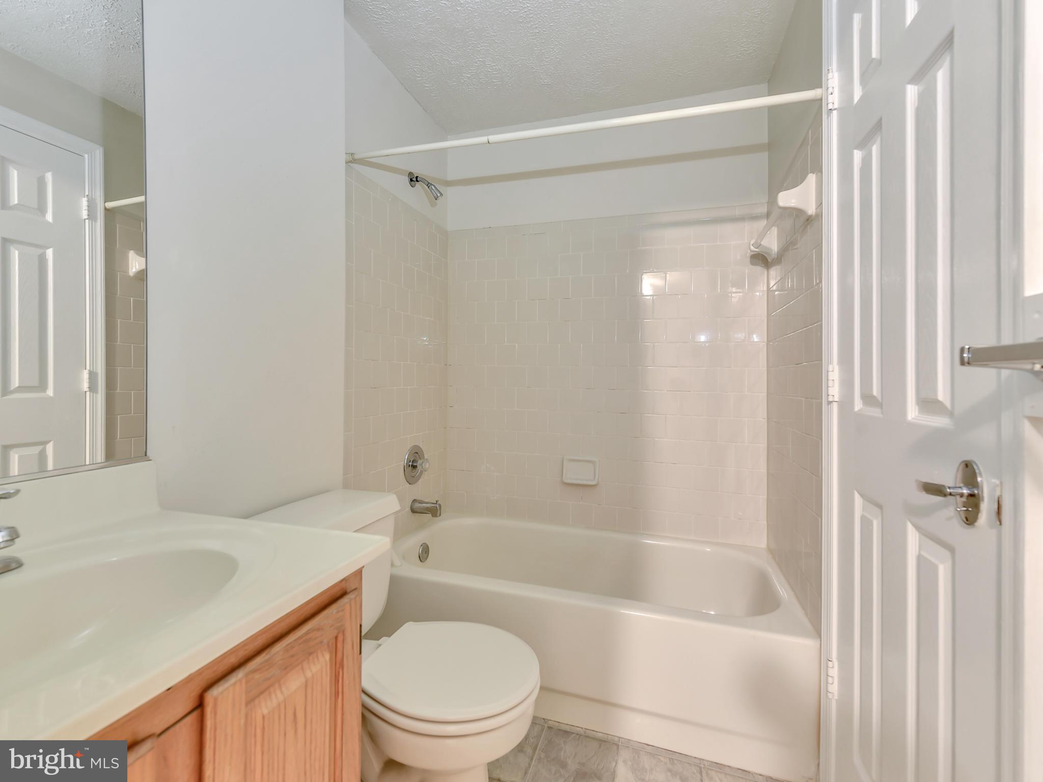 9275 Ridgefield Circle Frederick, MD 21701 - Photo 16 of 30 Full Bath in Lower Level