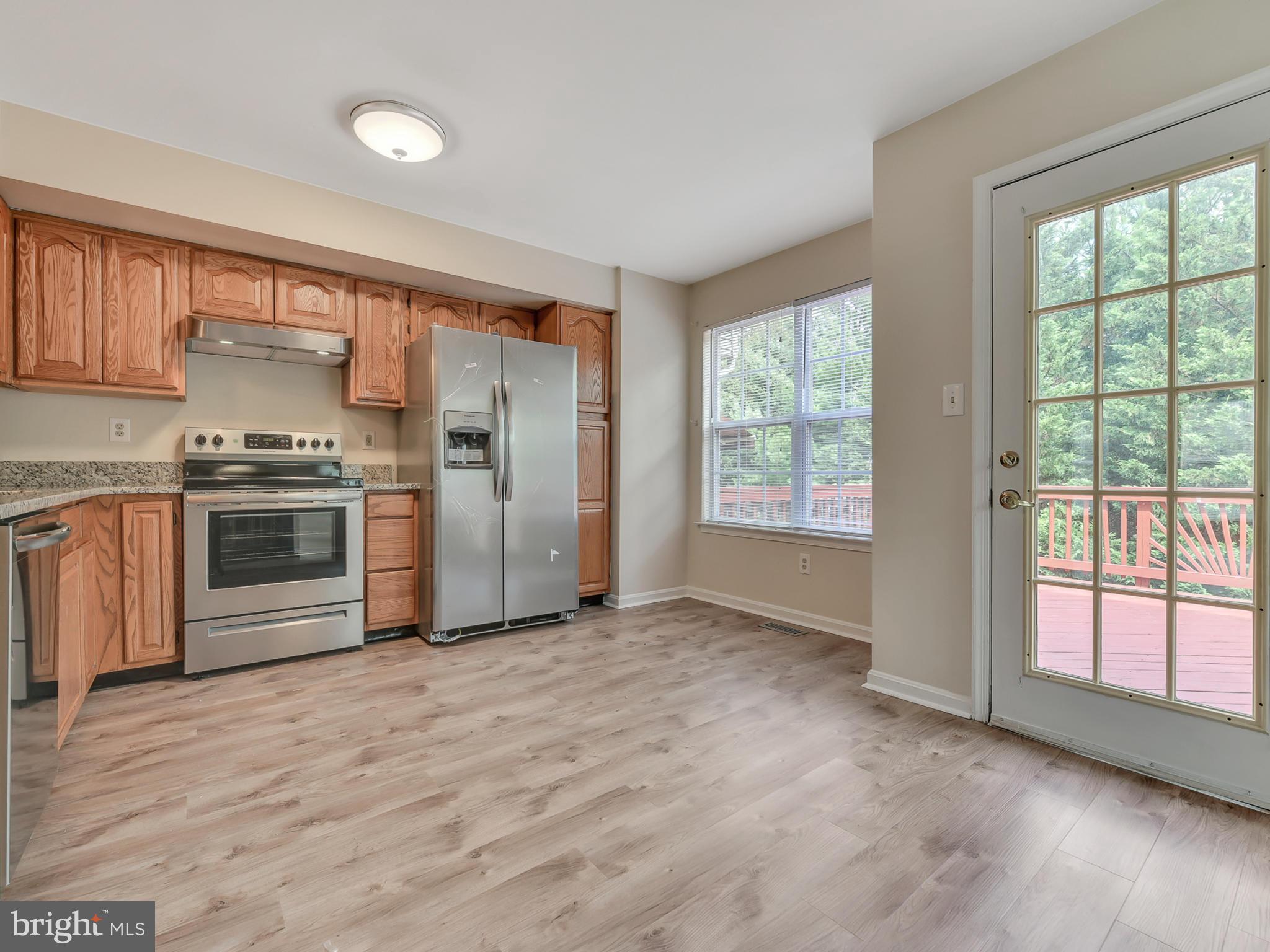 9275 Ridgefield Circle Frederick, MD 21701 - Photo 6 of 30 Upgraded Kitchen