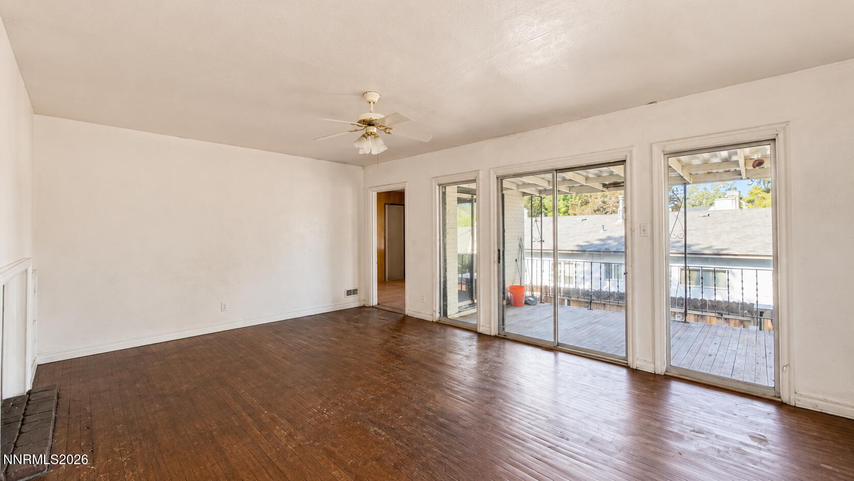 710 University Terrace Reno, NV 89503 - Photo 10 of 21 021