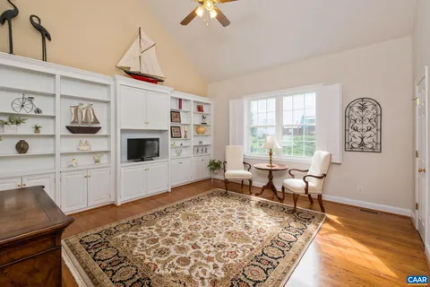 $375,000 | 26 East Pk Vw Drive, Staunton, VA 24401
