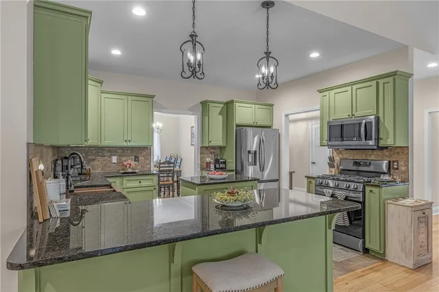 $794,000 | 160 Julie Way, Pickens, SC 29671