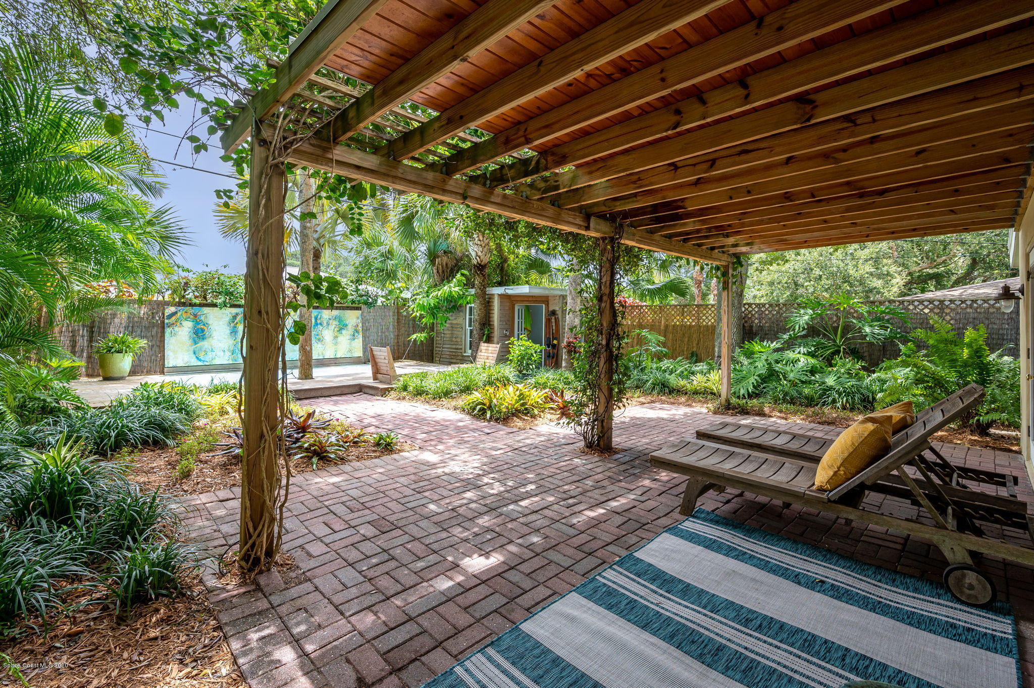 816 Banyan Road Vero Beach, FL 32963 - Photo 24 of 34 25