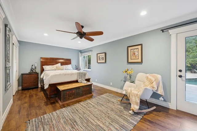 a view of a terrace with sitting area