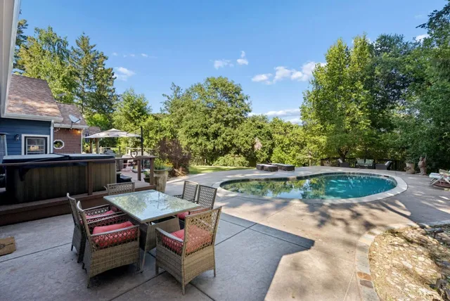 $1,898,000 | 25560 Firhaven Lane, Los Gatos, CA 95033
