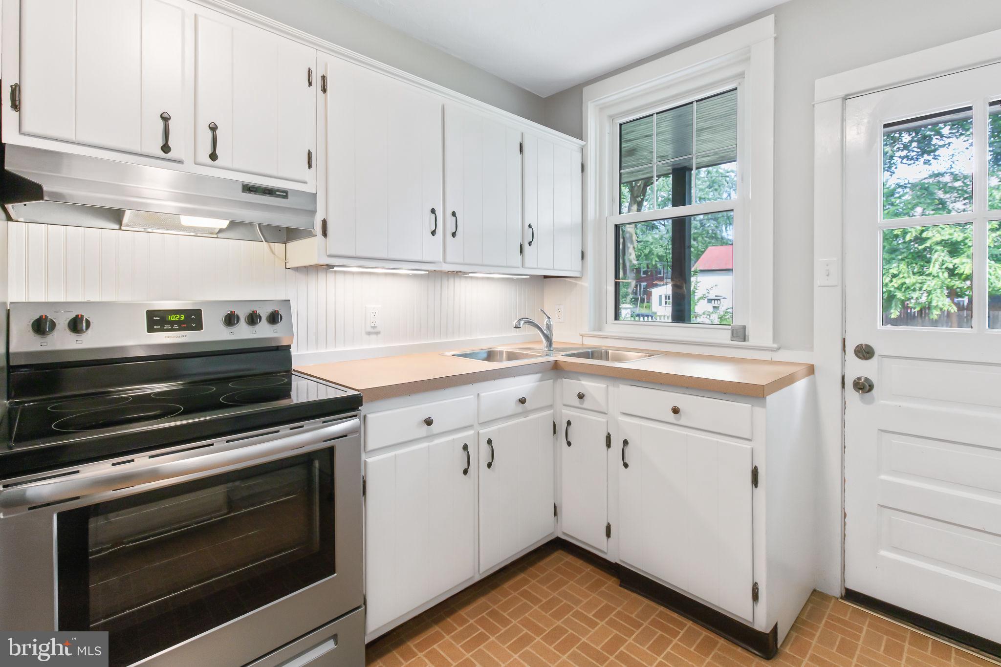 12 Middle Lane Lititz, PA 17543 - Photo 12 of 39