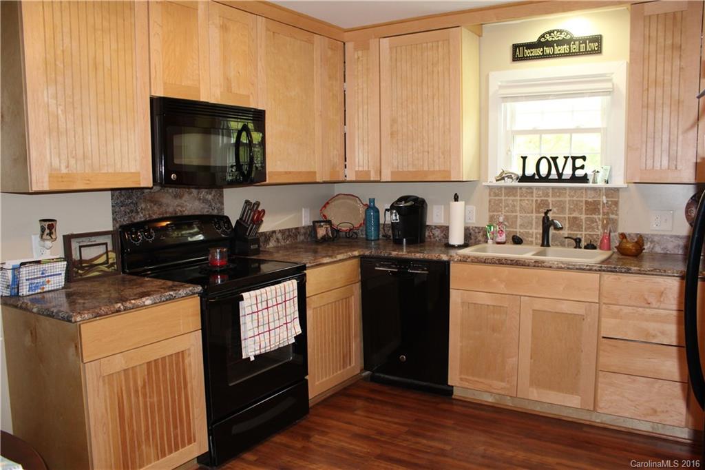 1316 Lyn Well Road Lincolnton, NC 28092 - Photo 9 of 20 Gallery Image 9