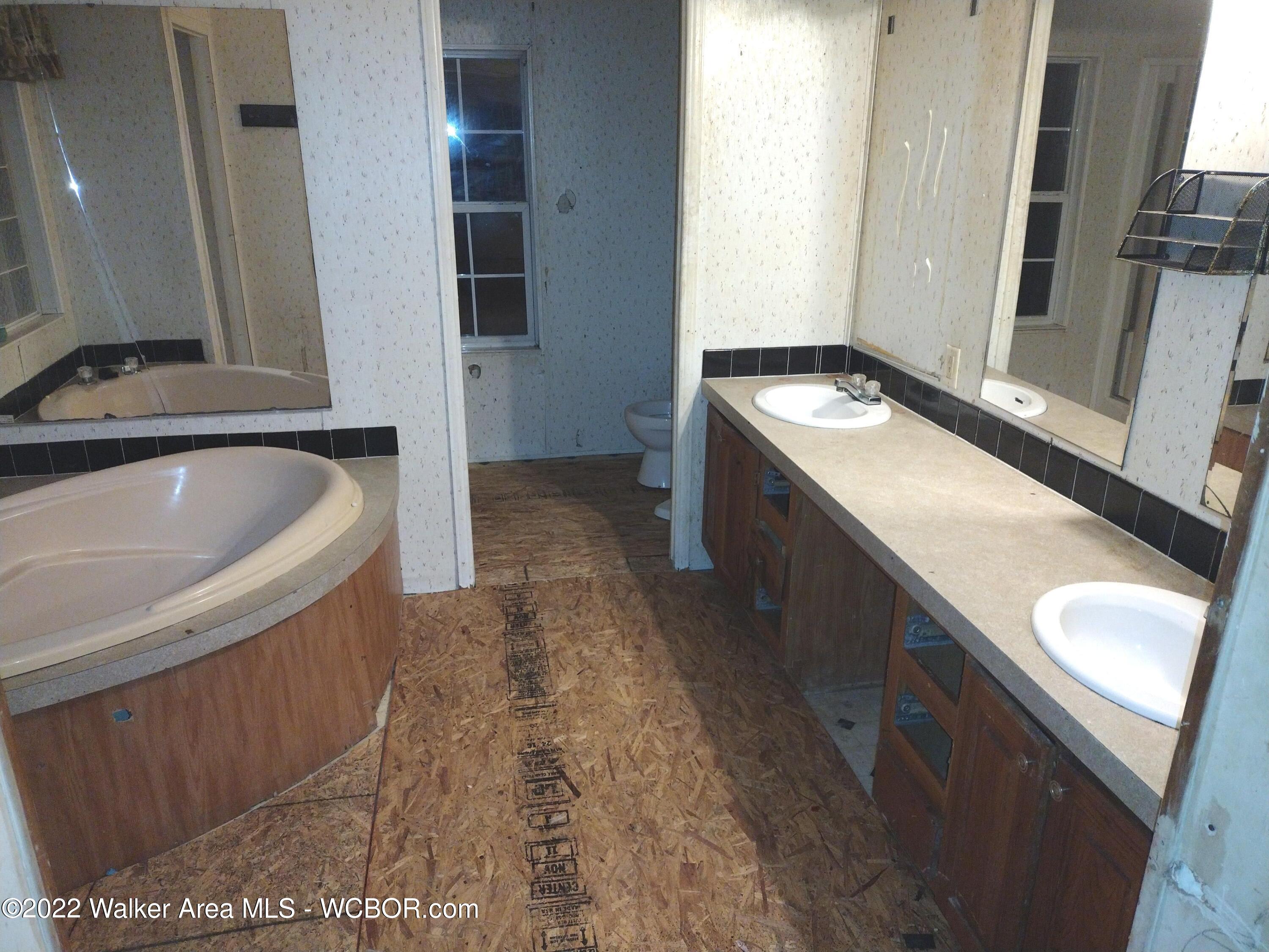 27 Milton Smith Road Bankston, AL 35542 - Photo 4 of 8 Gallery Image 4