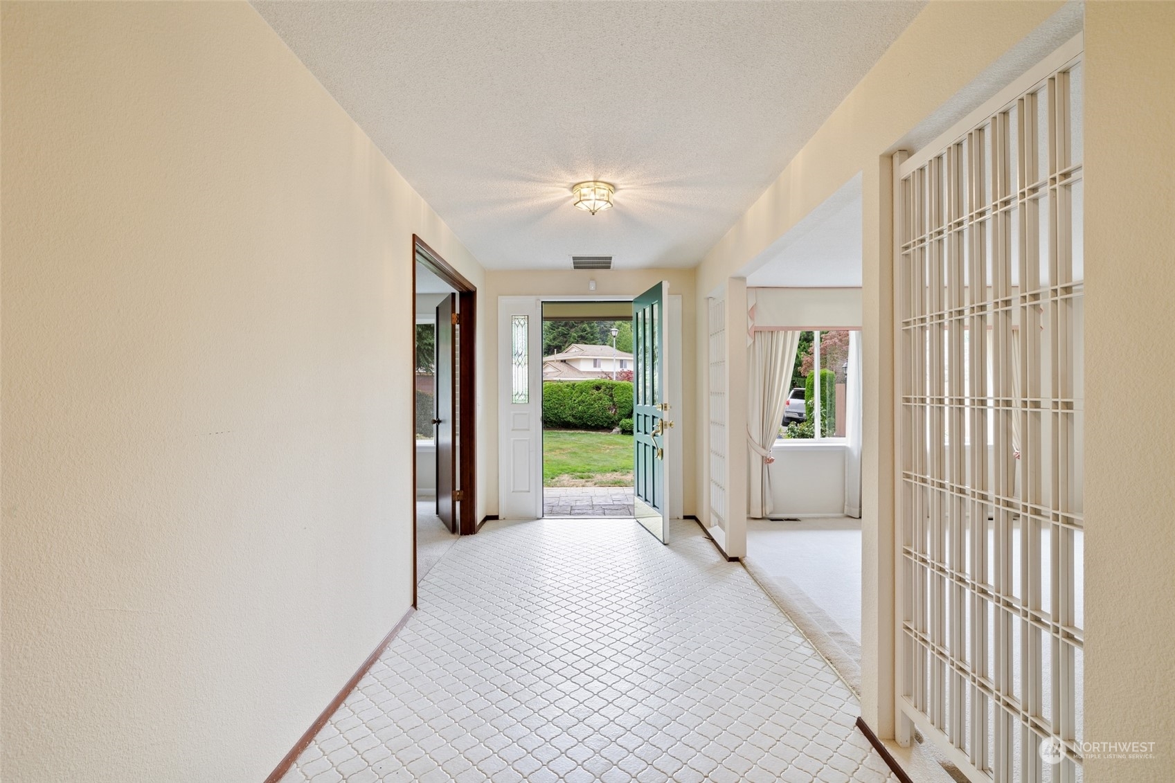 3804 Southwest 327th Street Federal Way, WA 98023 - Photo 14 of 23 Gallery Image 14