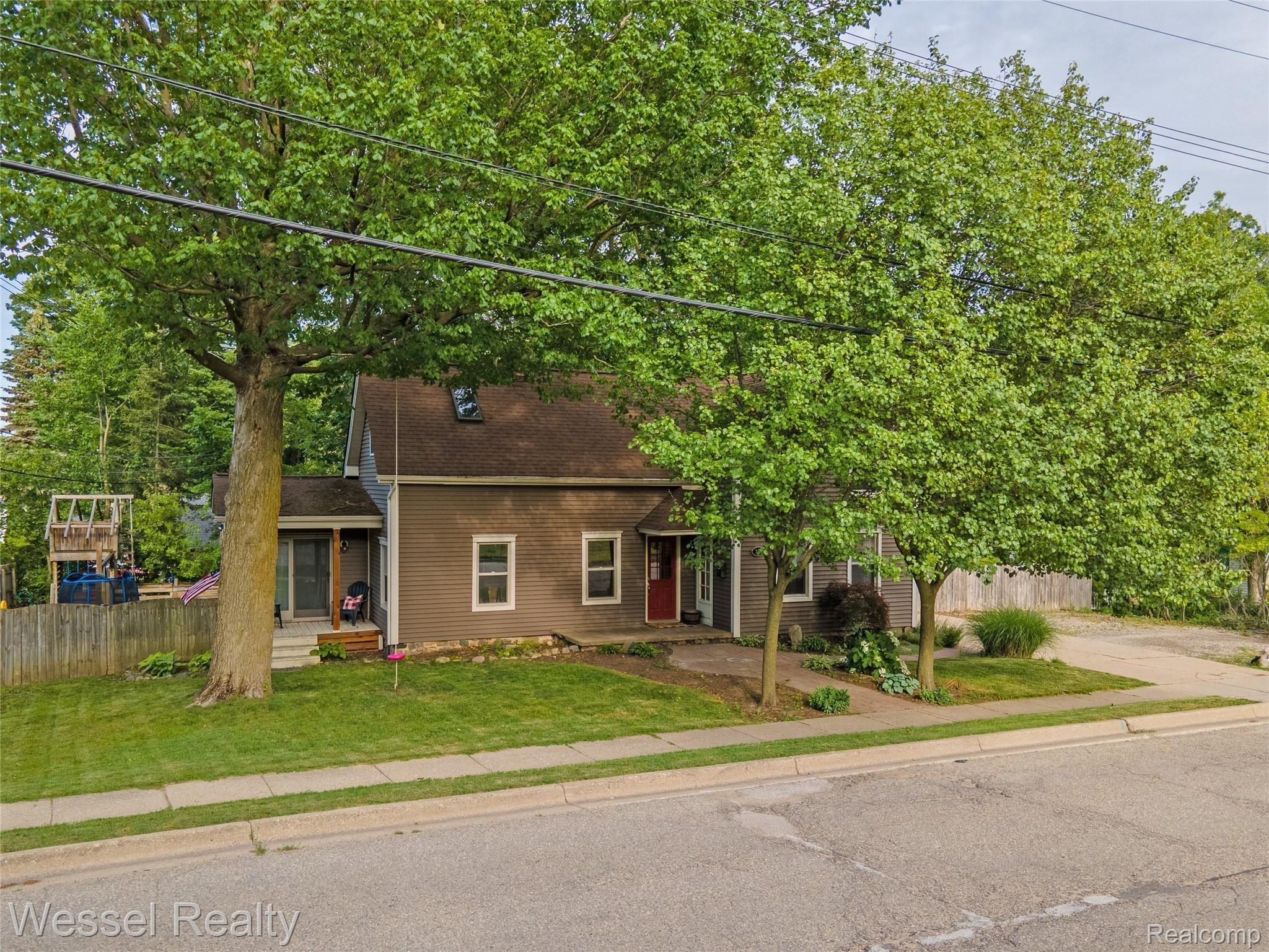 308 Prospect Street Romeo, MI 48065 - Photo 32 of 38 Prospect-700.jpg