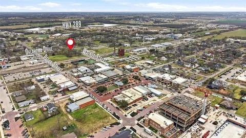 $995,000 | 212 East Walnut Street, Celina, TX 75009