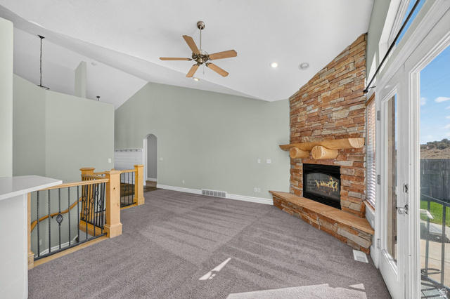 7422 North Castle Rock Road Eagle Mountain, UT 84005 - Photo 5 of 42
