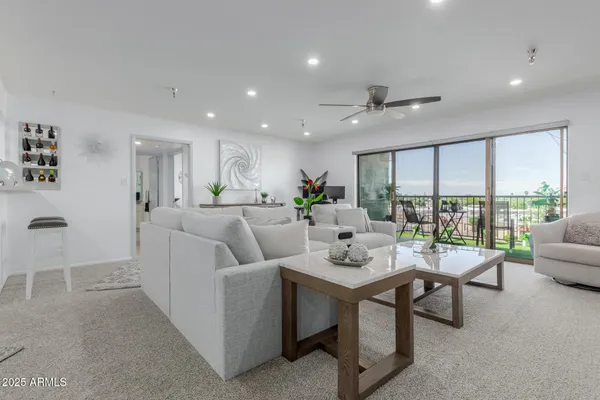 $350,000 | 425 South Parkcrest, Unit 334, Mesa, AZ 85206