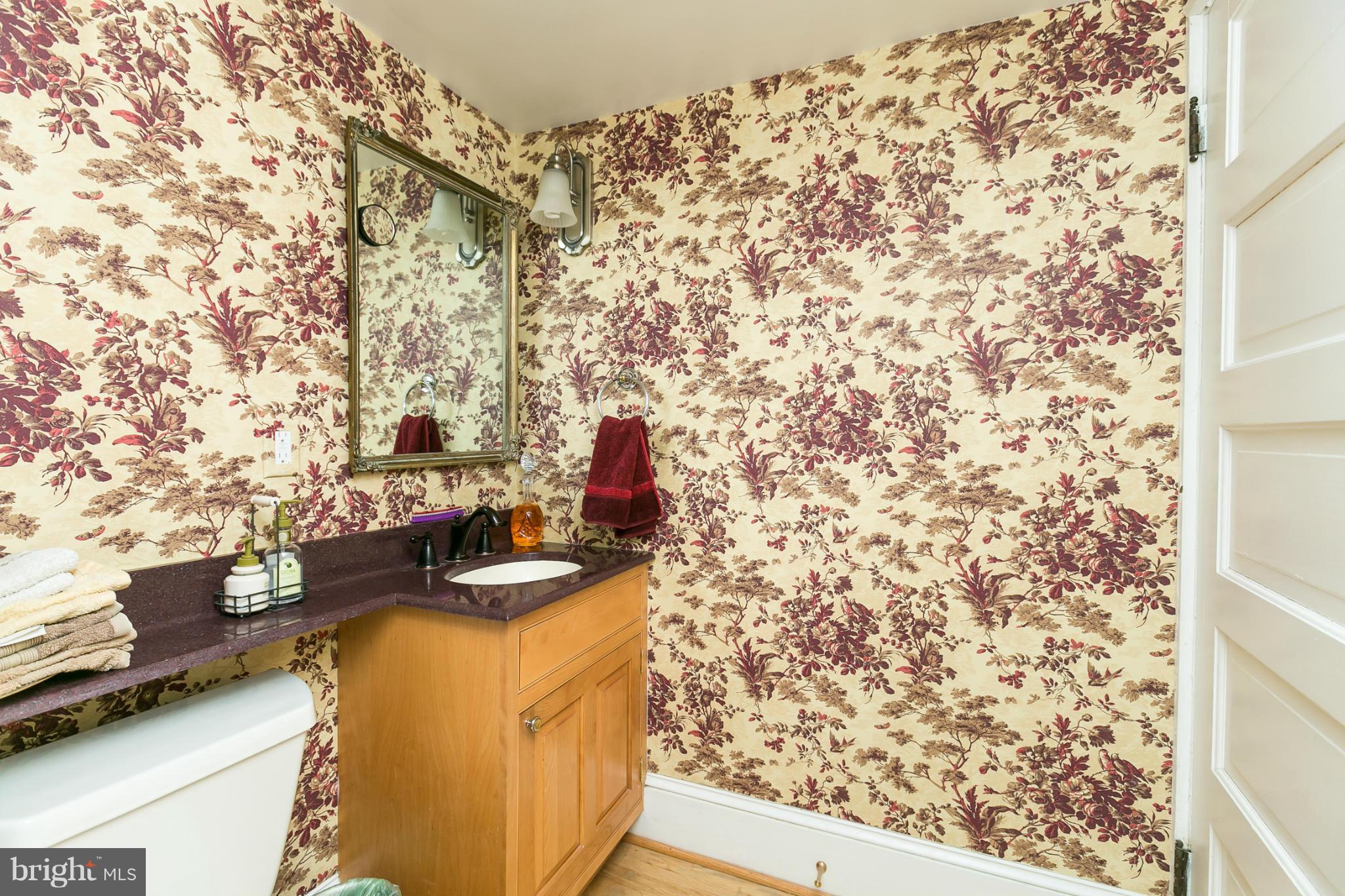 4312 Roland Avenue Baltimore, MD 21210 - Photo 13 of 30 Bath