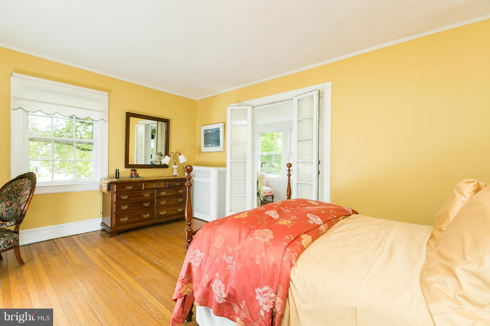 4312 Roland Avenue Baltimore, MD 21210 - Photo 14 of 30 Bedroom