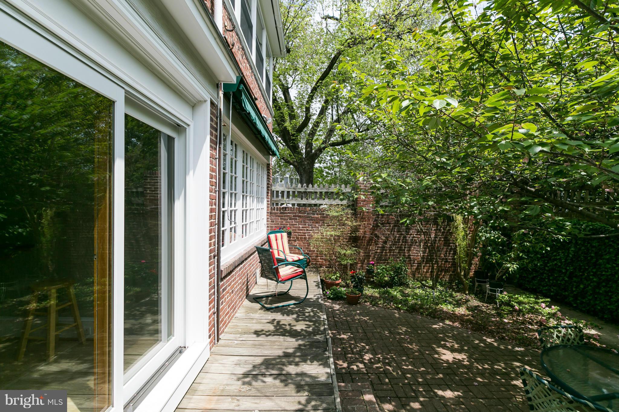 4312 Roland Avenue Baltimore, MD 21210 - Photo 25 of 30 Exterior (Rear)