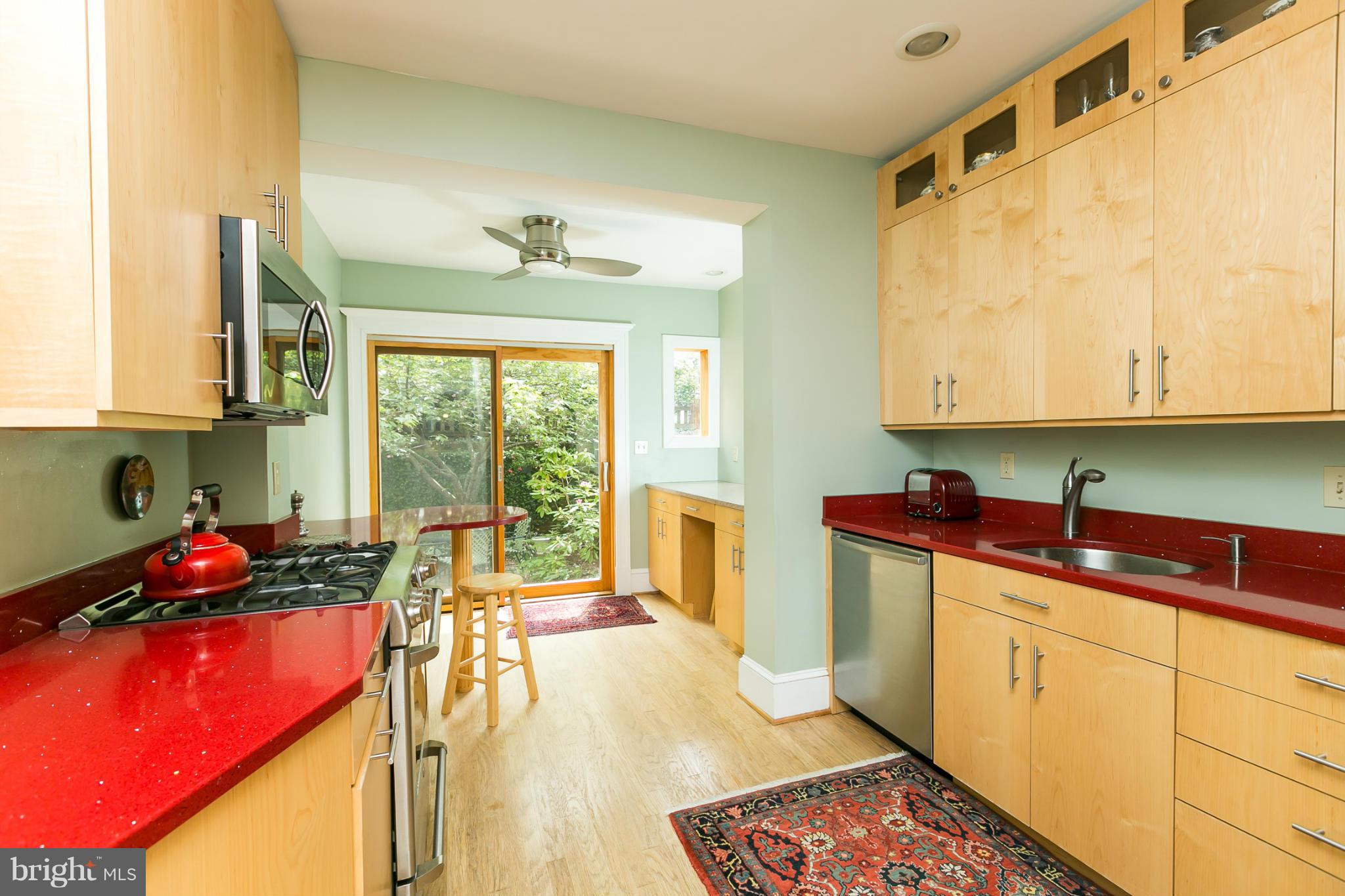 4312 Roland Avenue Baltimore, MD 21210 - Photo 10 of 30 Kitchen