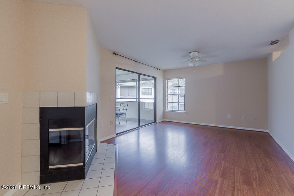 10150 Belle Rive Boulevard, Unit 1108 Jacksonville, FL 32256 - Photo 8 of 25 20260614_belle_rive_blvd_8546