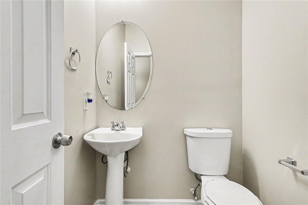 6667 Sunset Park Rex, GA 30273 - Photo 2 of 15