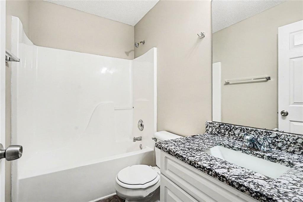 6667 Sunset Park Rex, GA 30273 - Photo 10 of 15