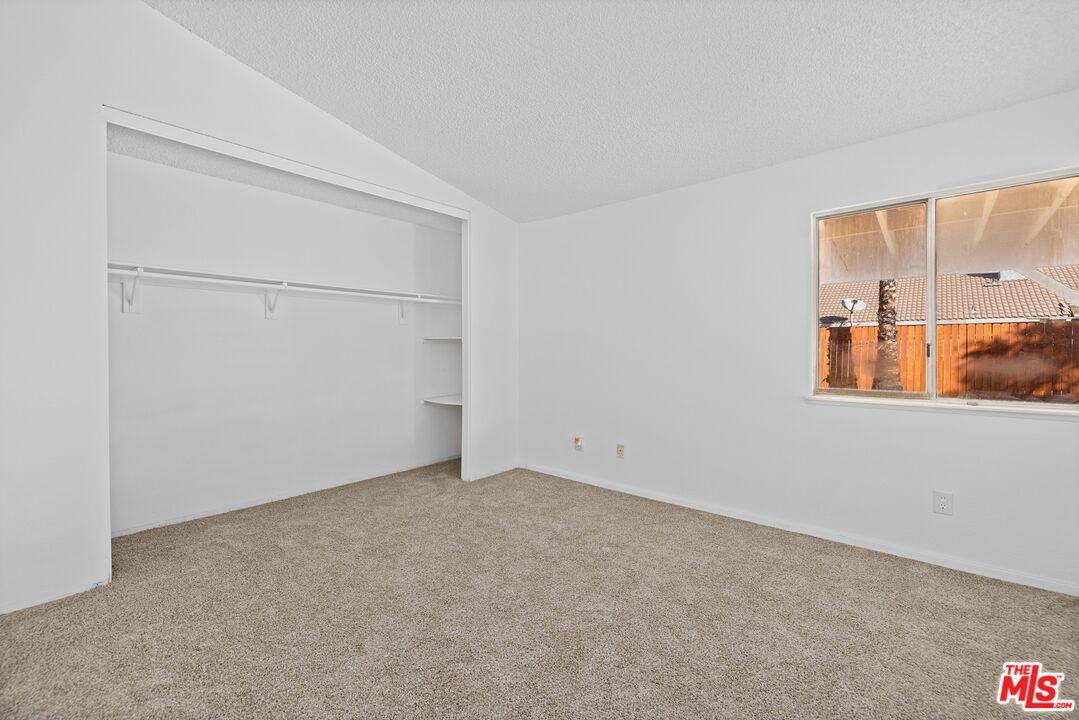 1415 Kings Road Palmdale, CA 93551 - Photo 16 of 27 a view of an empty room